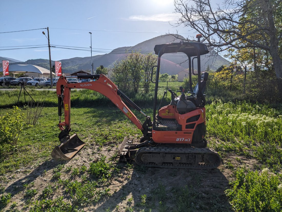 Kubota U17-3 754H année 2022 20 500€  - LARAGNE-MONTEGLIN